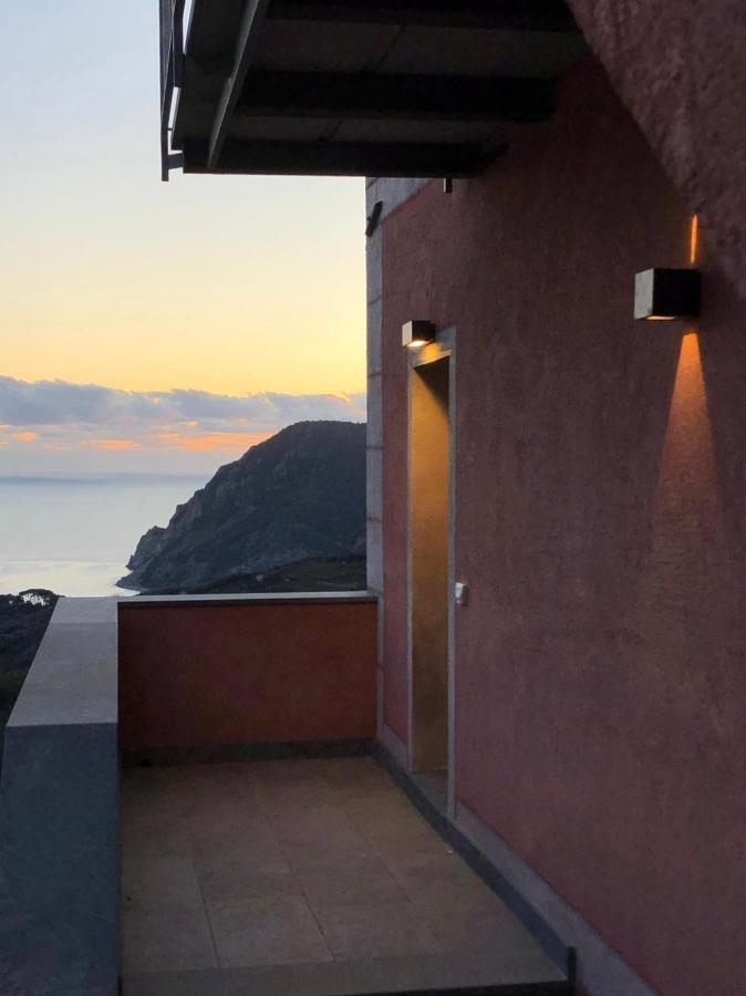 Agriturismo Missanega モンテロッソ・アル・マーレ エクステリア 写真